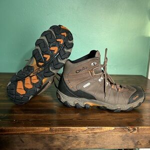 Oboz Bridger Mid - B Dry - Sudan - size 9.5 men’s